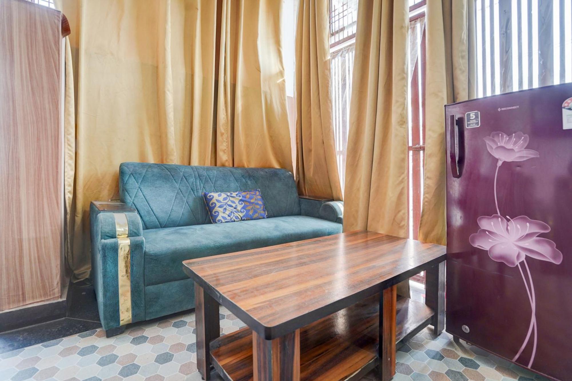 Hotel O Ramdut Palace Guest House Faizabad Экстерьер фото